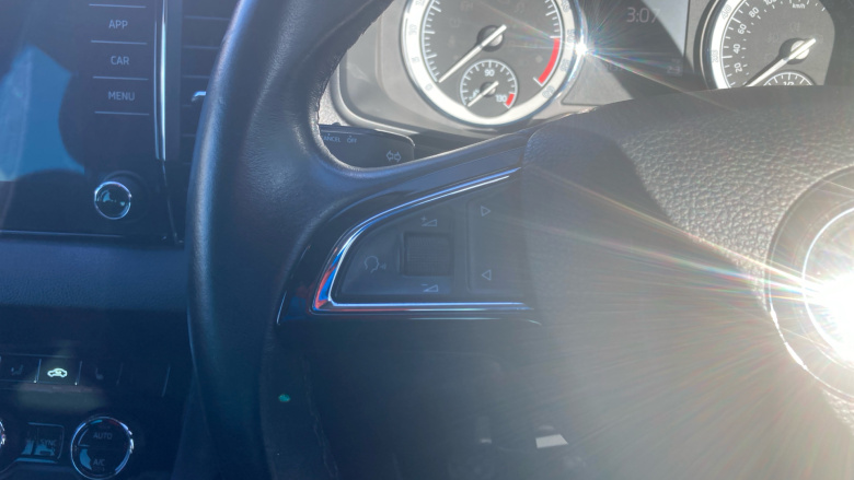 Skoda Karoq 2.0 TDI SE L 5dr Diesel Estate